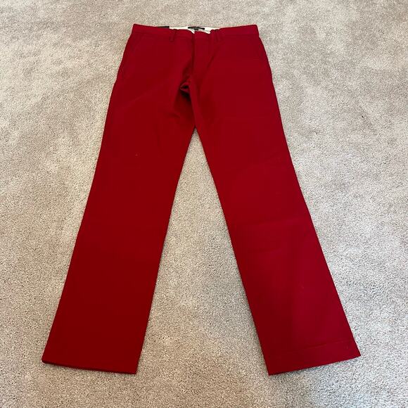 NWT Banana Republic Men's Rapid Movement Chino Aiden Slim Fit Pant Red‎ 32W 34L - Picture 2 of 10